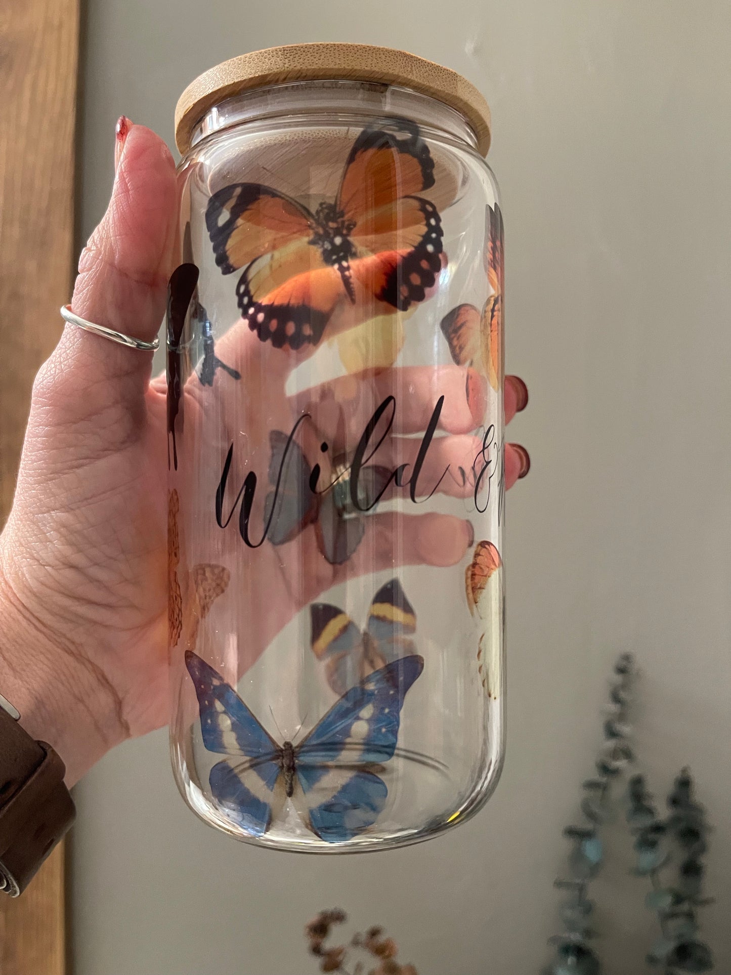 Wild & Free ButterfliesClear  glass can tumbler